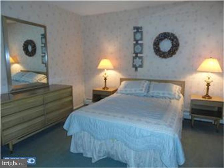 2844 Nestling Road Philadelphia, PA 19154 - Photo 12 of 21 Bedroom 2