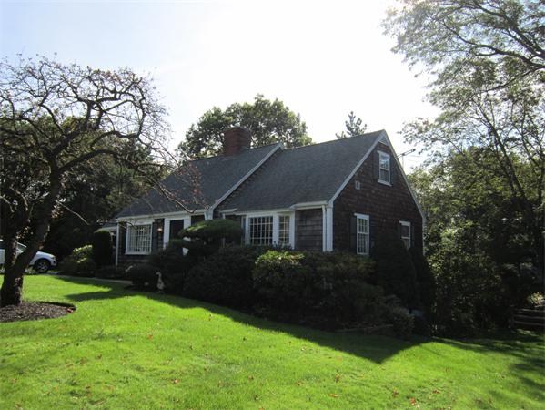 7 Hillcrest Road Marblehead, MA 01945 - Photo 3 of 15 a front view of house with yard and green space