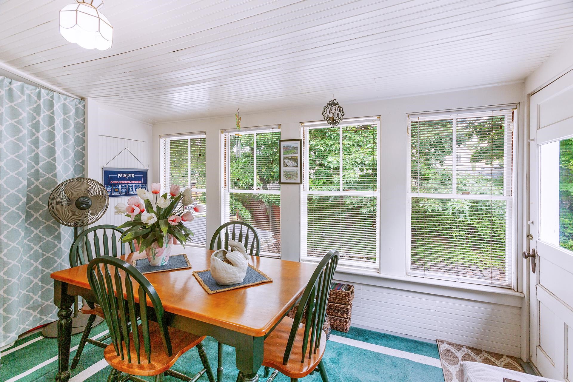 15 Franklin Street Derry, NH 03038 - Photo 28 of 40