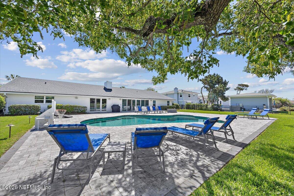 236 Pablo Road Ponte Vedra Beach, FL 32082 - Photo 24 of 28 24-Pool