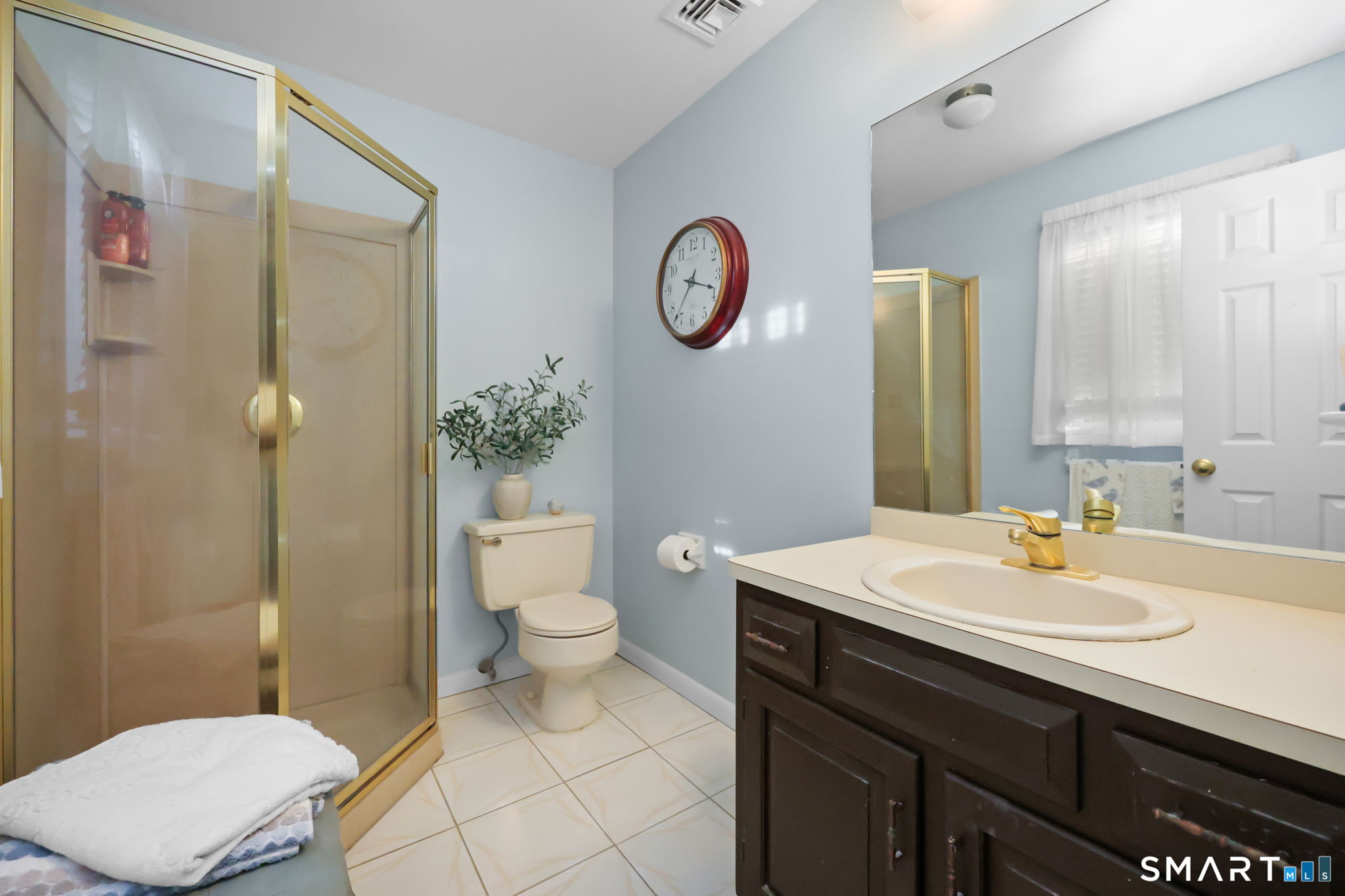 15 Glenarden Road Trumbull, CT 06611 - Photo 24 of 39