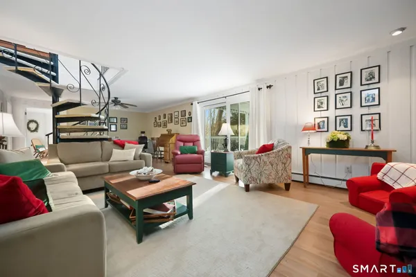 $795,000 | 15 Glenarden Road, Trumbull, CT 06611