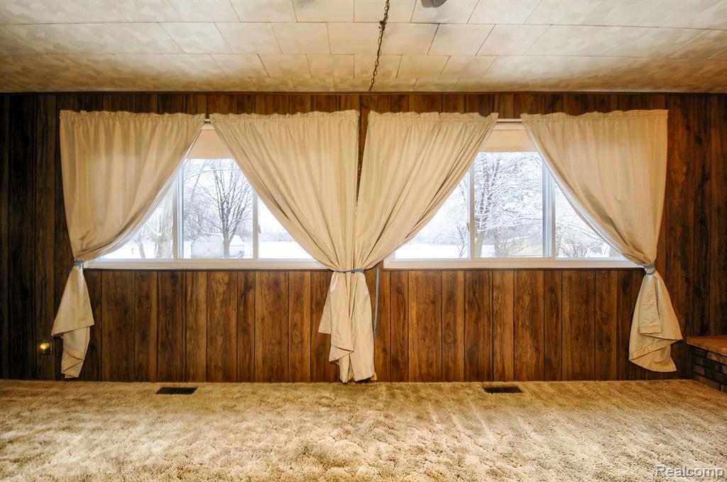 7289 East Coldwater Road Davison, MI 48423 - Photo 16 of 33
