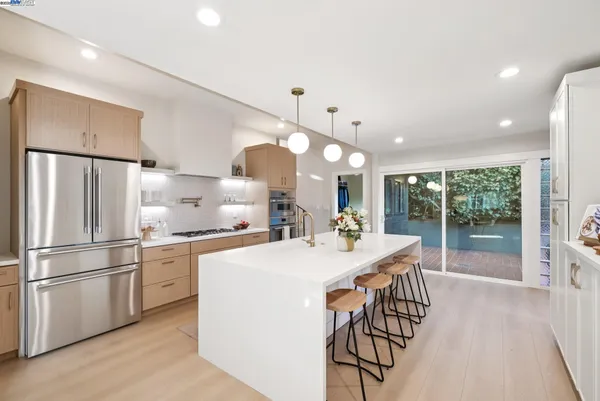 $1,297,000 | 201 Amherst Avenue, Kensington, CA 94708