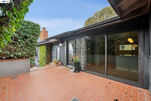 $1,297,000 | 201 Amherst Avenue, Kensington, CA 94708