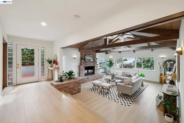 $1,297,000 | 201 Amherst Avenue, Kensington, CA 94708