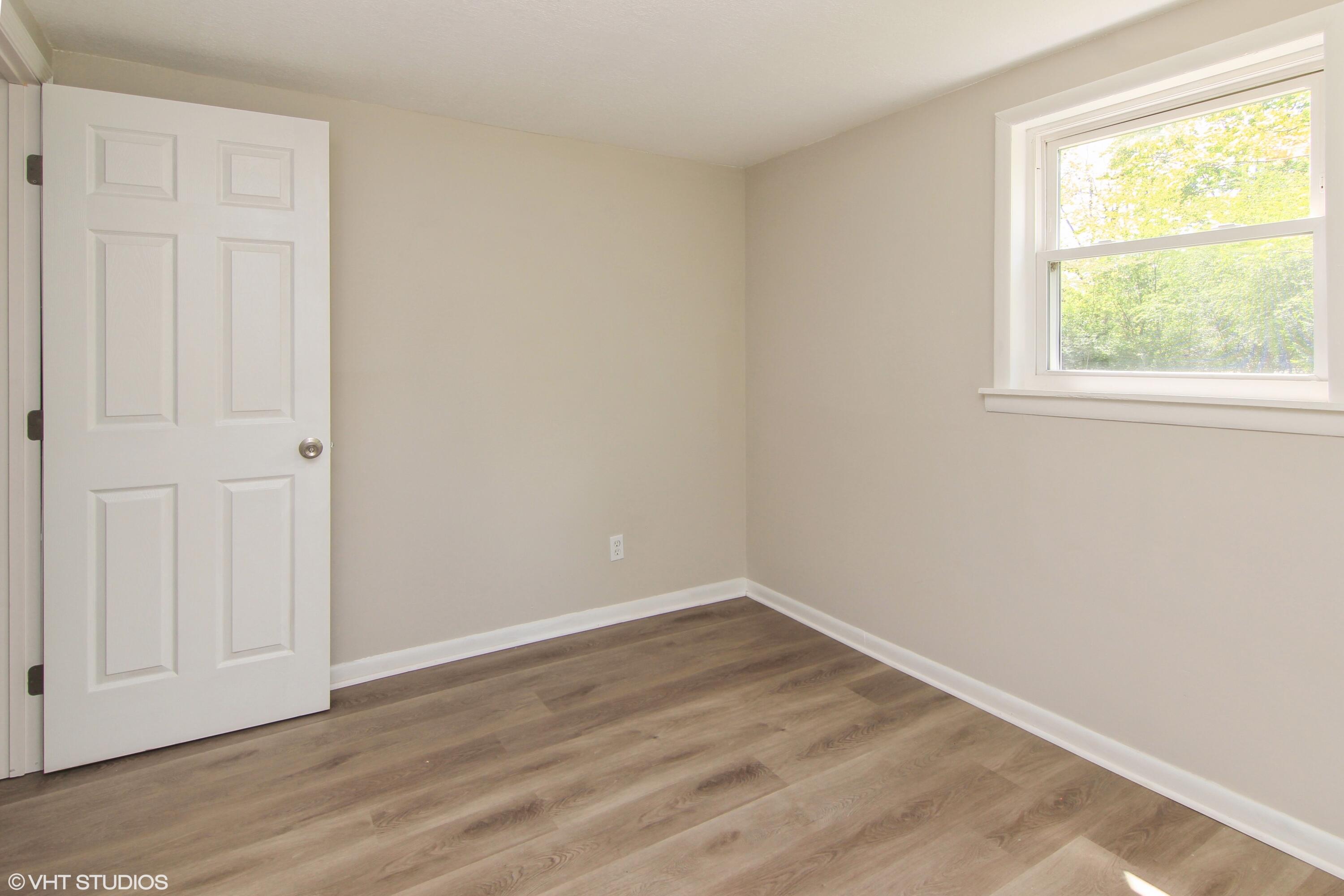 115 Land Loop Dunlap, TN 37327 - Photo 13 of 15 13_115LANDLOOPRD_2013_HiRes