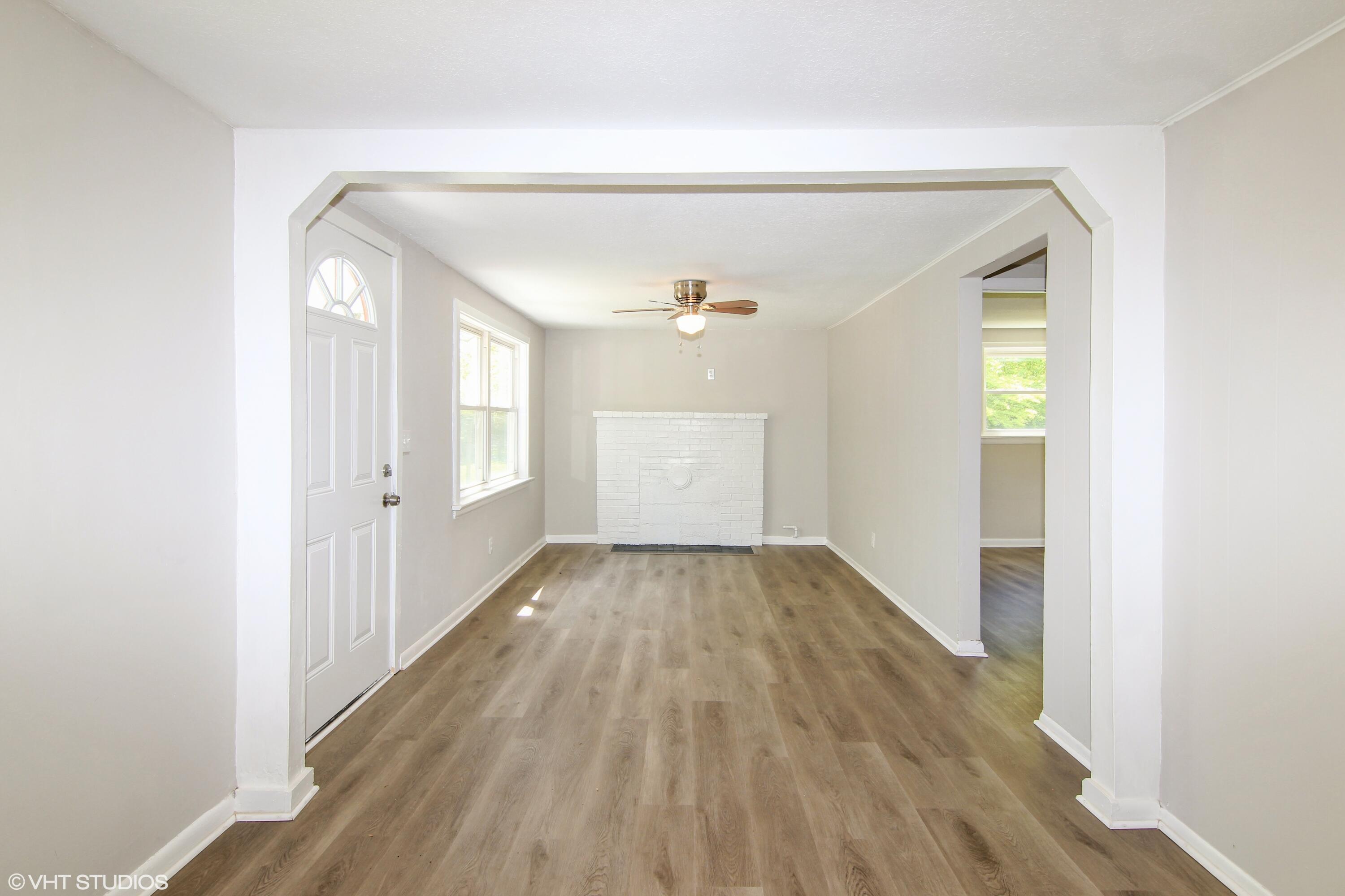 115 Land Loop Dunlap, TN 37327 - Photo 4 of 15 04_115LANDLOOPRD_2004_HiRes