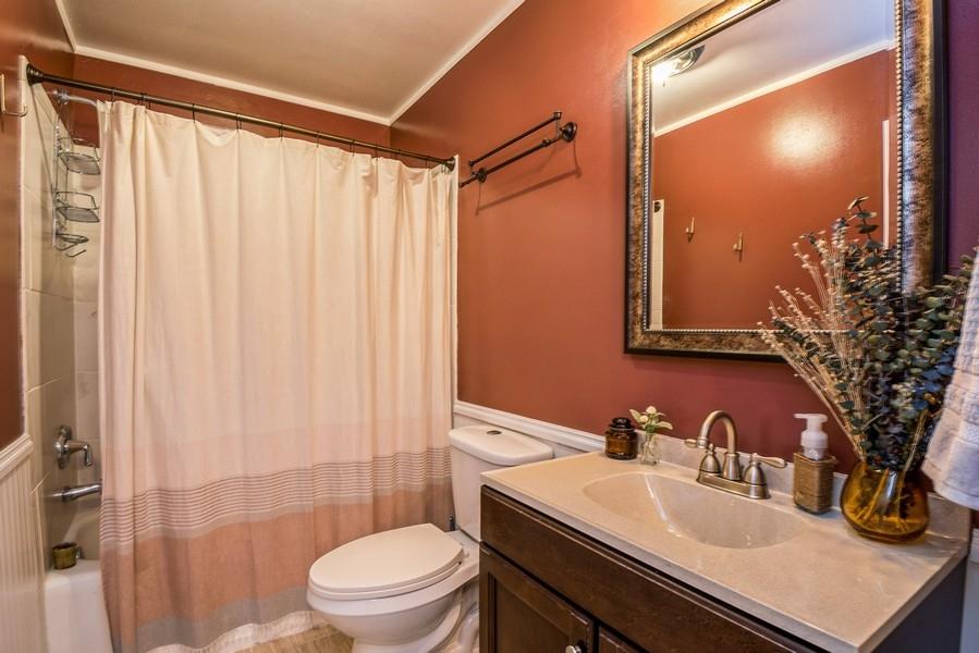 1139 Fairlawn Road St. Joseph, MI 49085 - Photo 11 of 17 13_1139FairlawnRoad_8_Bathroom_LowRes