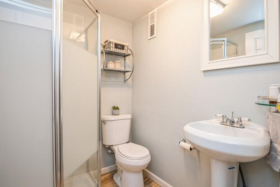 1139 Fairlawn Road St. Joseph, MI 49085 - Photo 14 of 17 14_1139FairlawnRoad_9_2ndBathroom_LowRes