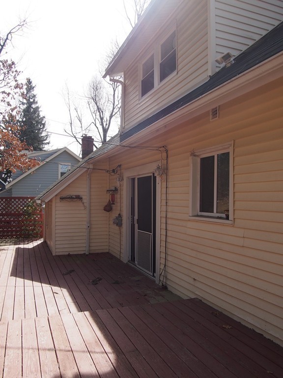 78 Beaconsfield Road Worcester, MA 01602 - Photo 25 of 30 a view of a house with a door