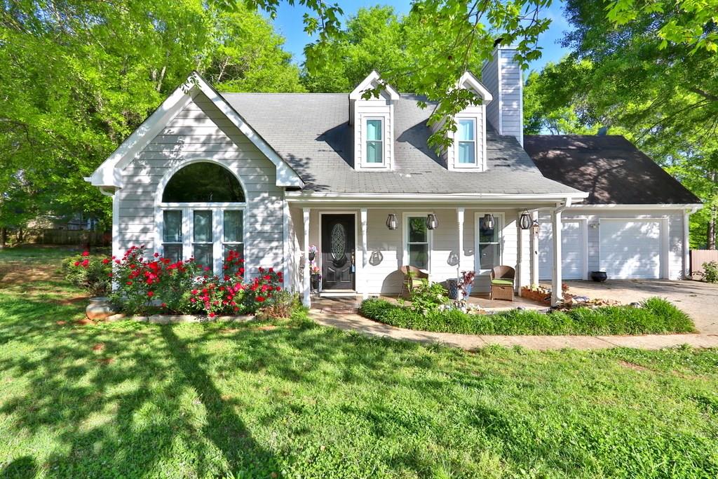425 Ashley Way Loganville, GA 30052 - Photo 1 of 1