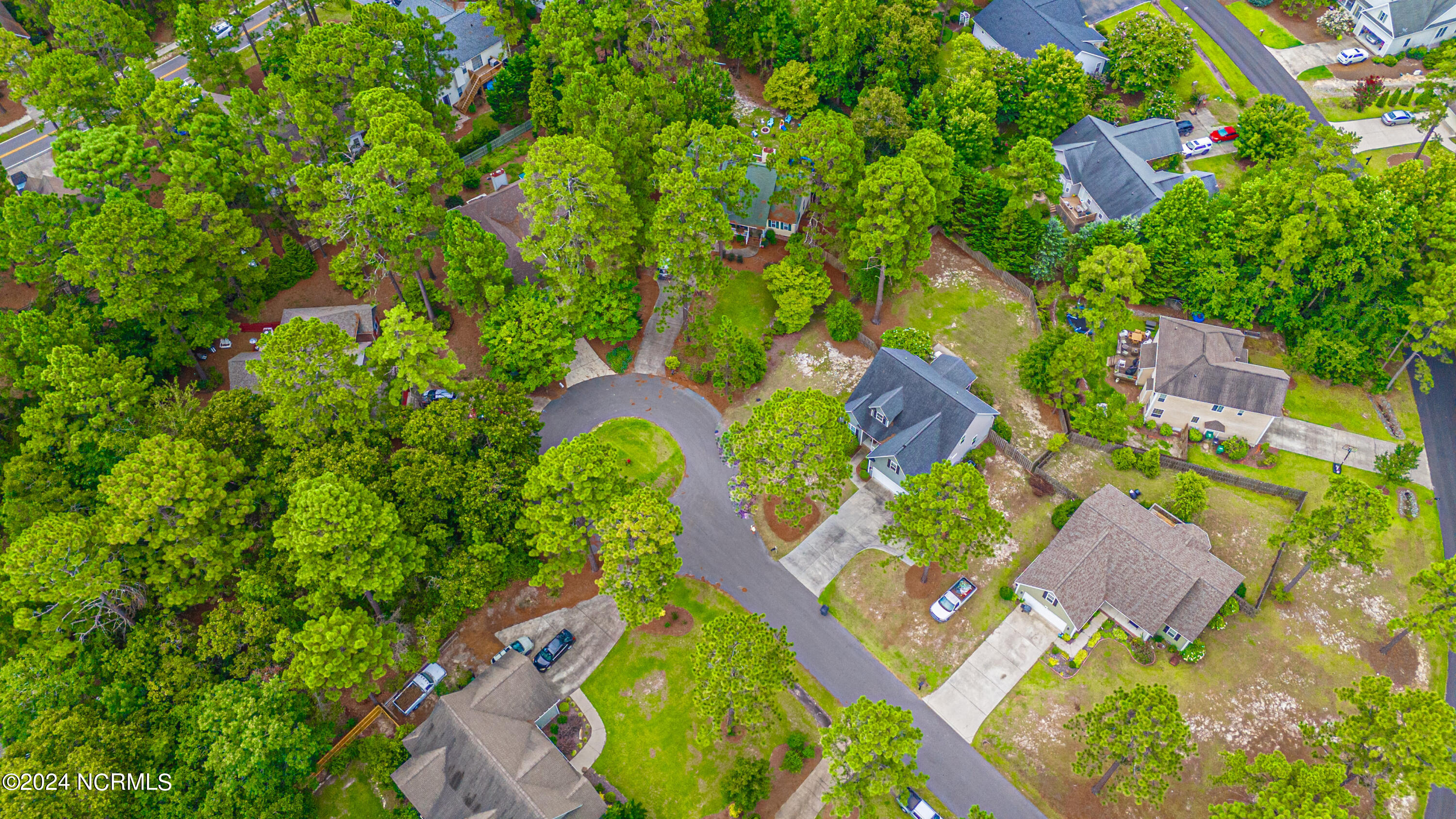 7 Pierce Place Pinehurst, NC 28374 - Photo 33 of 34 DJI_20240802143945_0006_D