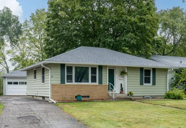 $264,700 | 13 Southview Drive, Mankato, MN 56001