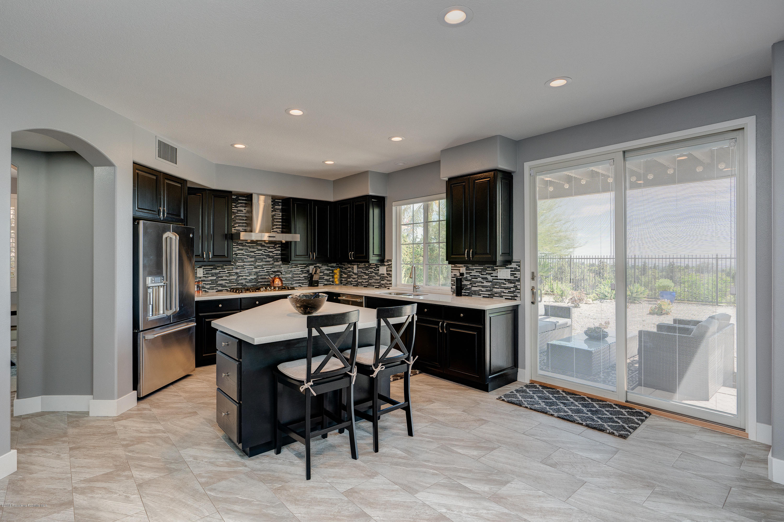 3503 Giddings Ranch Road Altadena, CA 91001 - Photo 14 of 75 a kitchen with a table and chairs in it