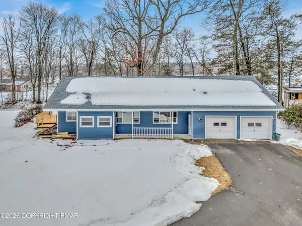 $369,000 | 221 Marsh Way, Effort, PA 18330