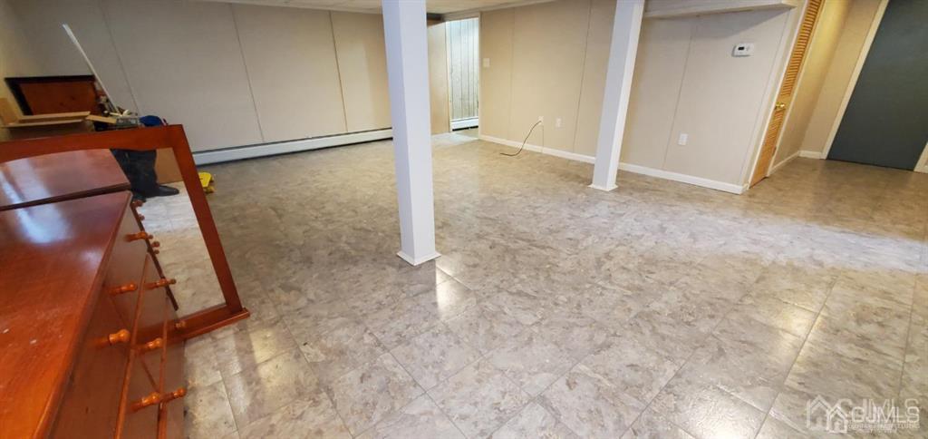 21 Portland Street Edison, NJ 08820 - Photo 12 of 25 Gallery Image 12