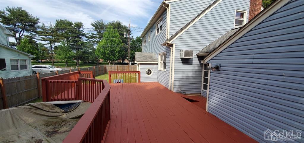 21 Portland Street Edison, NJ 08820 - Photo 7 of 25 Gallery Image 7