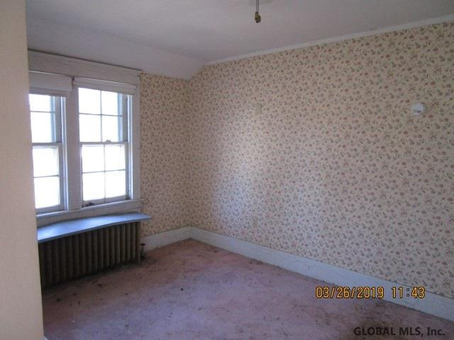 3 Sunnyside Road Scotia, NY 12302 - Photo 11 of 16 Photo 11