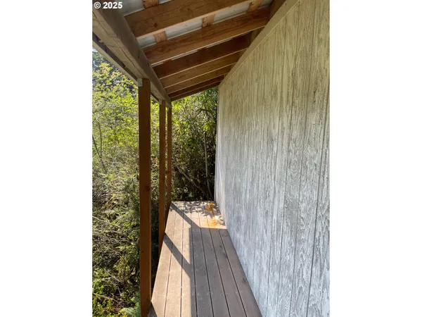 $289,900 | 88921 Bayberry Lane, Florence, OR 97439