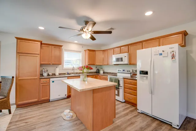 $645,000 | 31036 Avenue J Big Pine, Big Pine Key, FL 33043