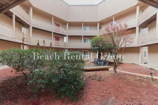 $1,850 | 609 Hillside Drive South, Unit C20, North Myrtle Beach, SC 29582