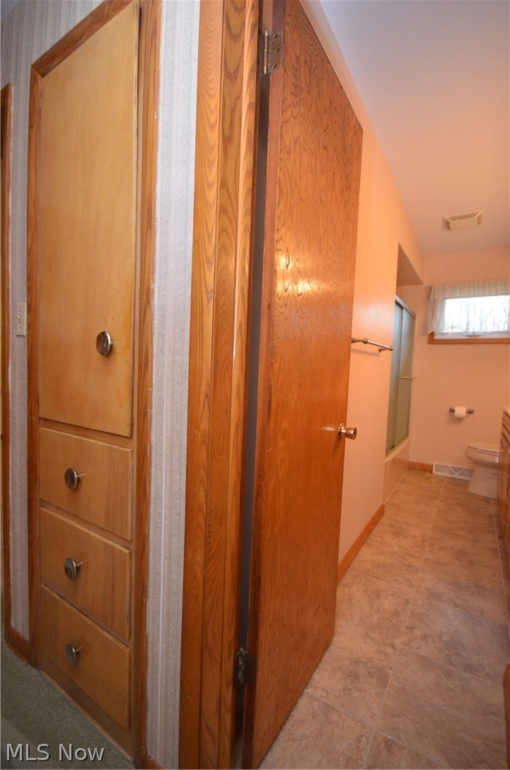 2242 Springfield Center Road Akron, OH 44312 - Photo 15 of 33 Gallery Image 15