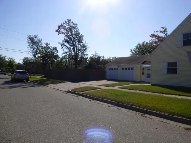 $269,500 | 1320 Bemidji Avenue North, Bemidji, MN 56601