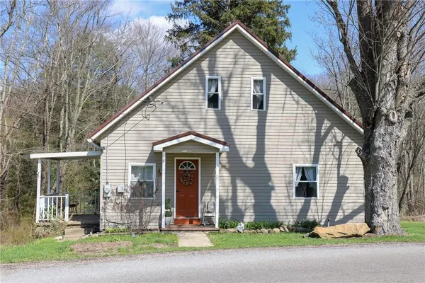 $239,000 | 1021 Leesburg Station Road, Mercer, PA 16137