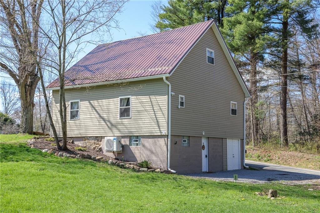 1021 Leesburg Station Road Mercer, PA 16137 - Photo 37 of 45