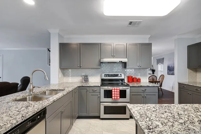 $399,900 | 9642 Elmstone Drive, San Antonio, TX 78254