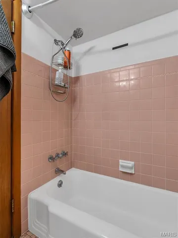 $274,900 | 2830 59th Street, St. Louis, MO 63139