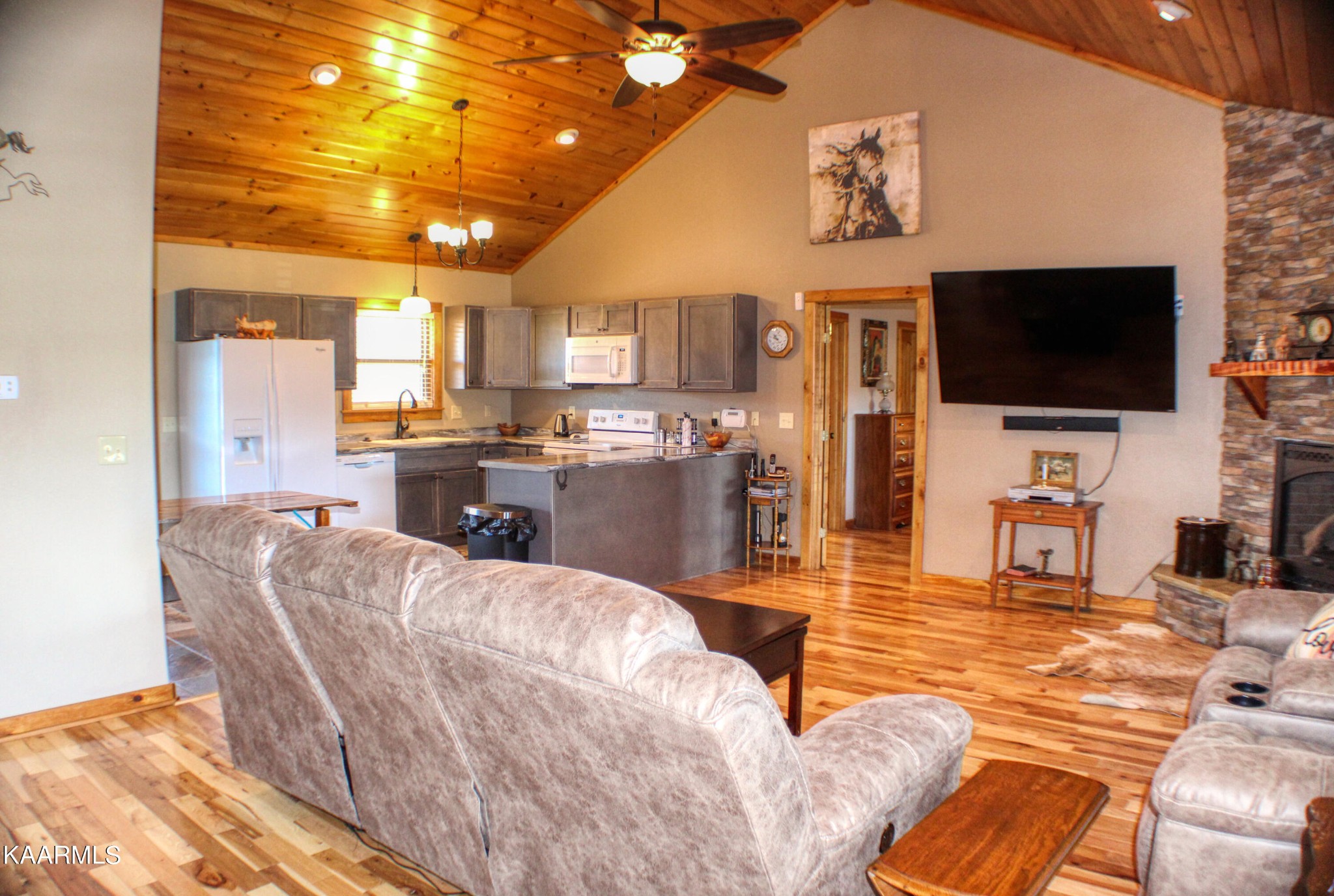 559 Valley Ridge Road Jamestown, TN 38556 - Photo 9 of 38 Gallery Image 9