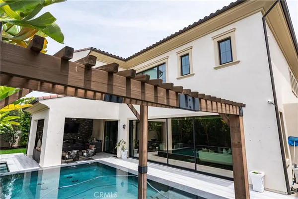 $18,000 | 72 Eider Run, Irvine, CA 92618