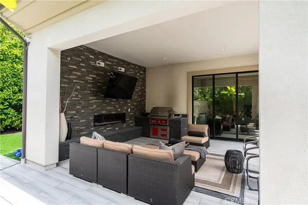 $18,000 | 72 Eider Run, Irvine, CA 92618