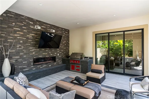 $18,000 | 72 Eider Run, Irvine, CA 92618