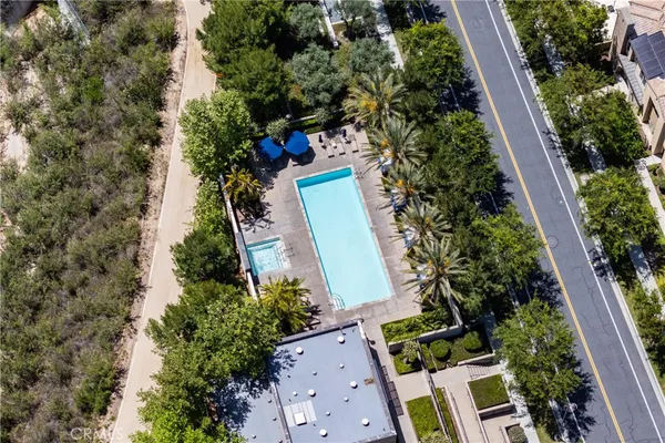 $18,000 | 72 Eider Run, Irvine, CA 92618