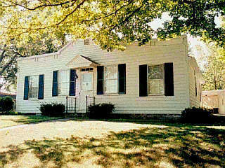 803 Compton Road Cincinnati, OH 45231 - Photo 1 of 1
