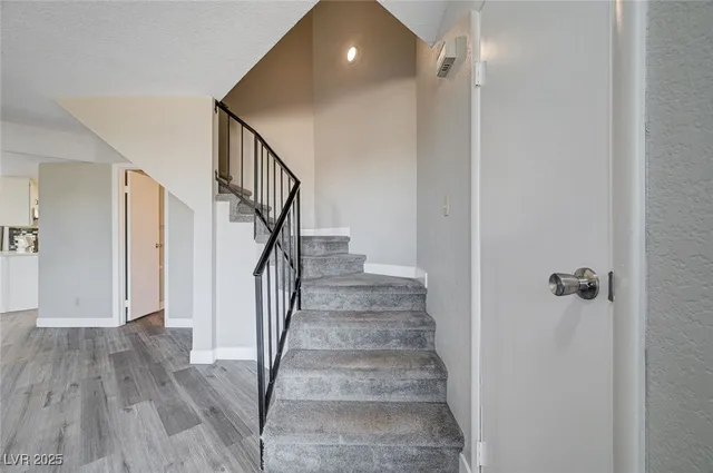 $1,550 | 527 Kristin Lane, Henderson, NV 89011