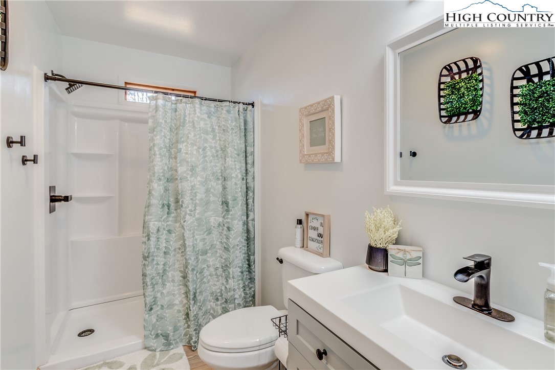 674 Rivers Edge Road Sparta, NC 28675 - Photo 24 of 41 Gallery Image 24