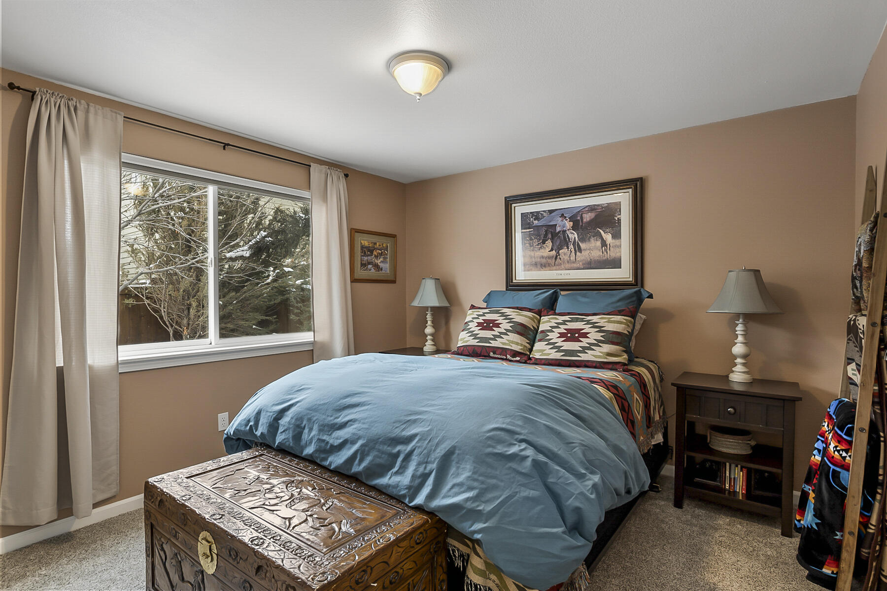 21224 Keyte Road Bend, OR 97701 - Photo 23 of 40 Bedroom 3