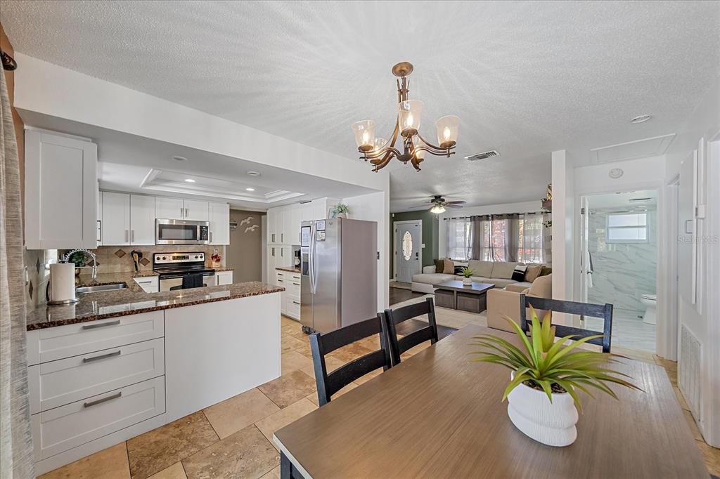 3209 Ashton Road Sarasota, FL 34231 - Photo 13 of 47