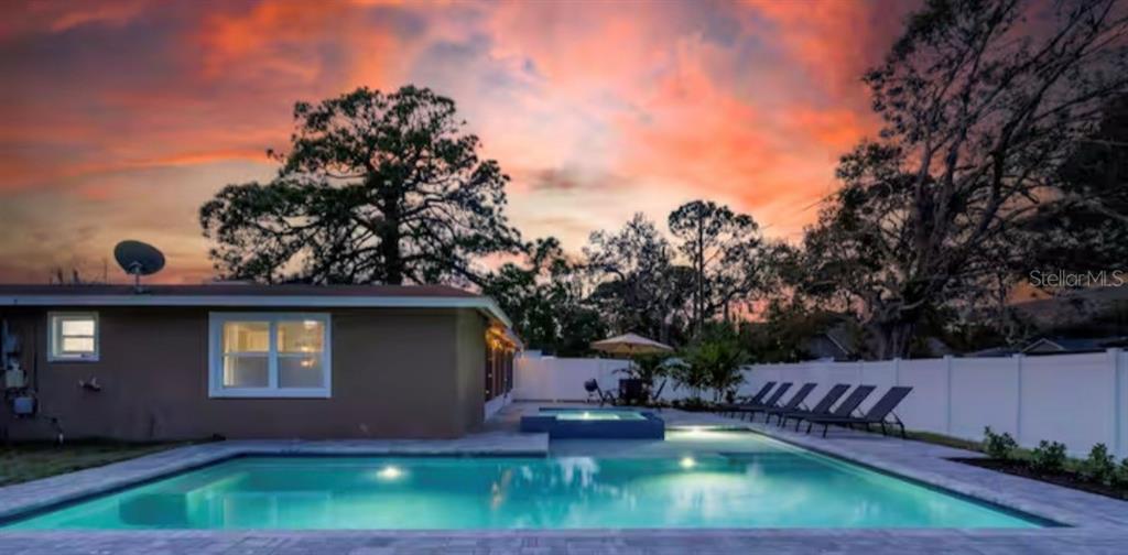 3209 Ashton Road Sarasota, FL 34231 - Photo 18 of 47