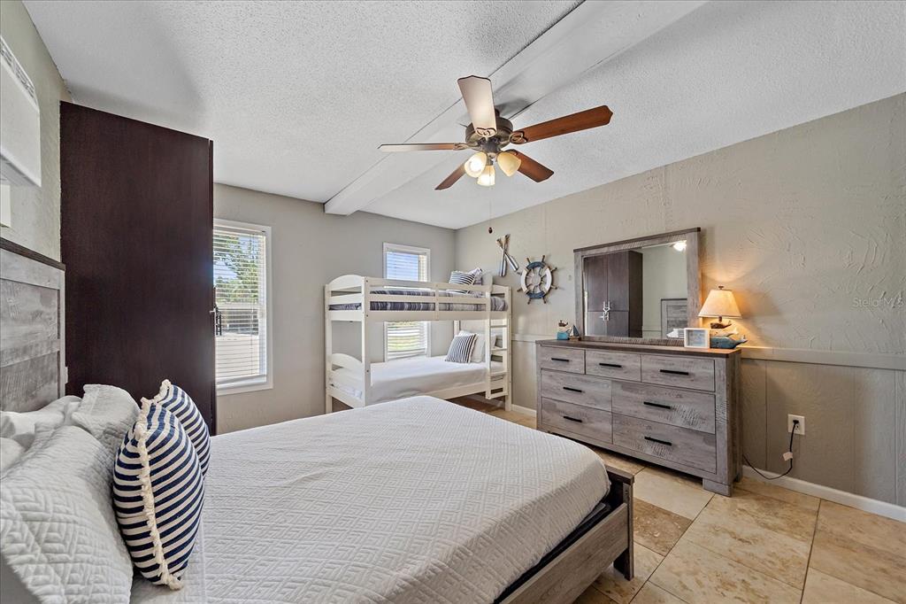 3209 Ashton Road Sarasota, FL 34231 - Photo 34 of 47