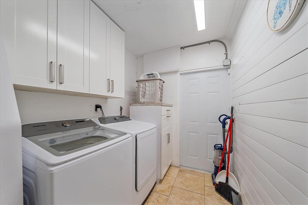 3209 Ashton Road Sarasota, FL 34231 - Photo 41 of 47