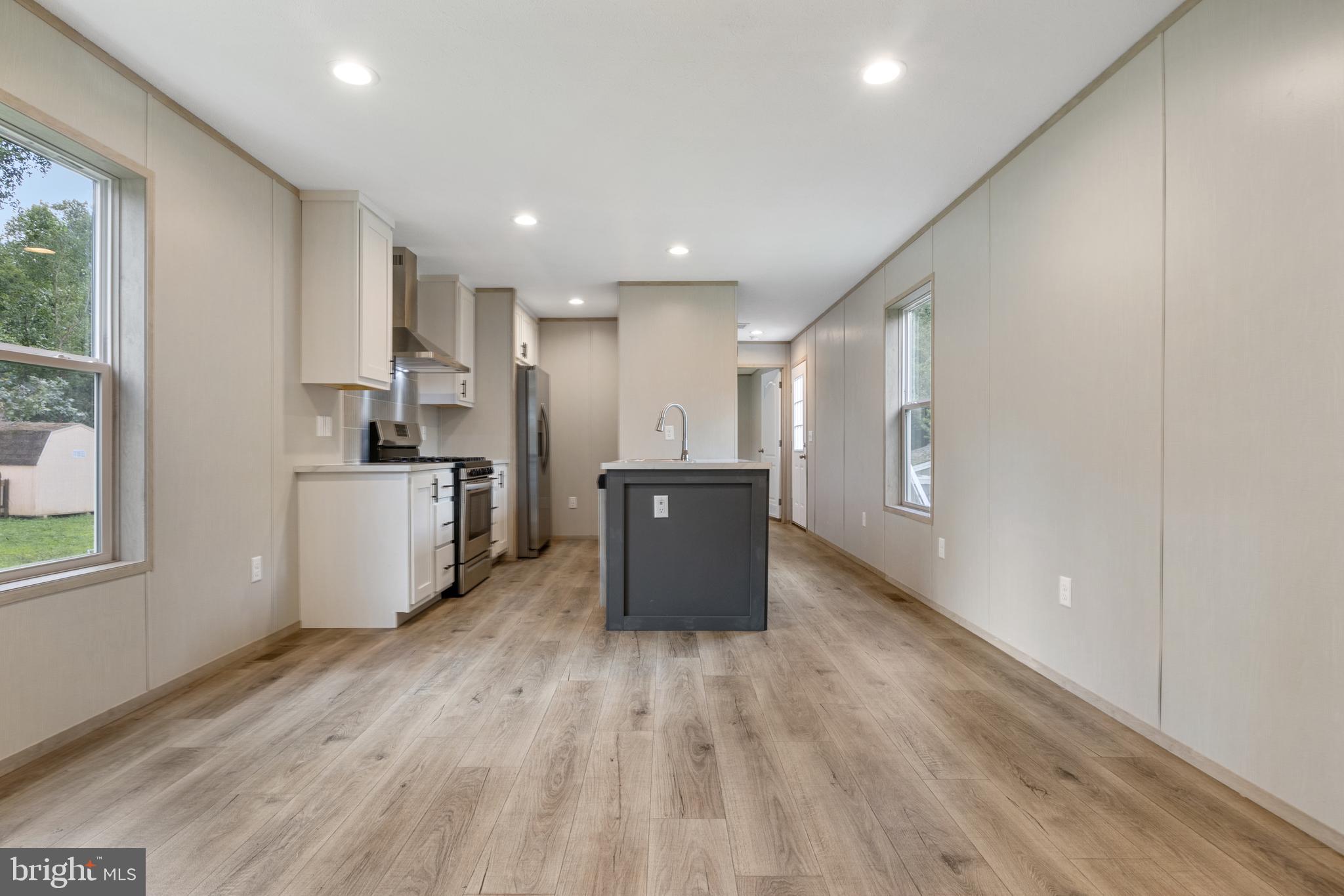 31 Mill Street York, PA 17406 - Photo 2 of 19 a view of kitchen with wooden floor