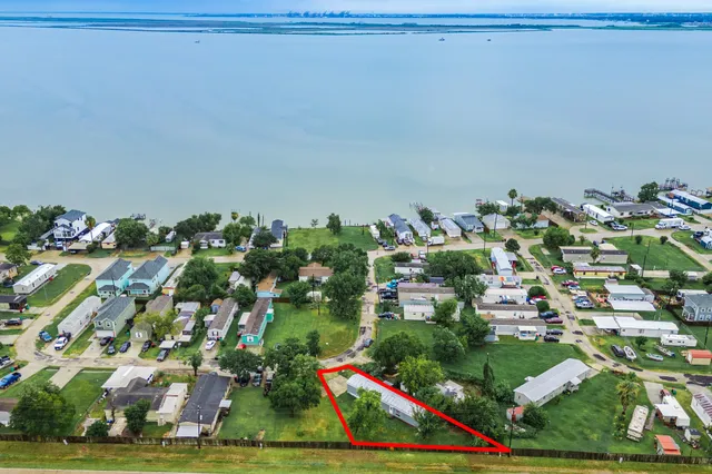 $99,900 | 118 Canvasback Street North, Baytown, TX 77523