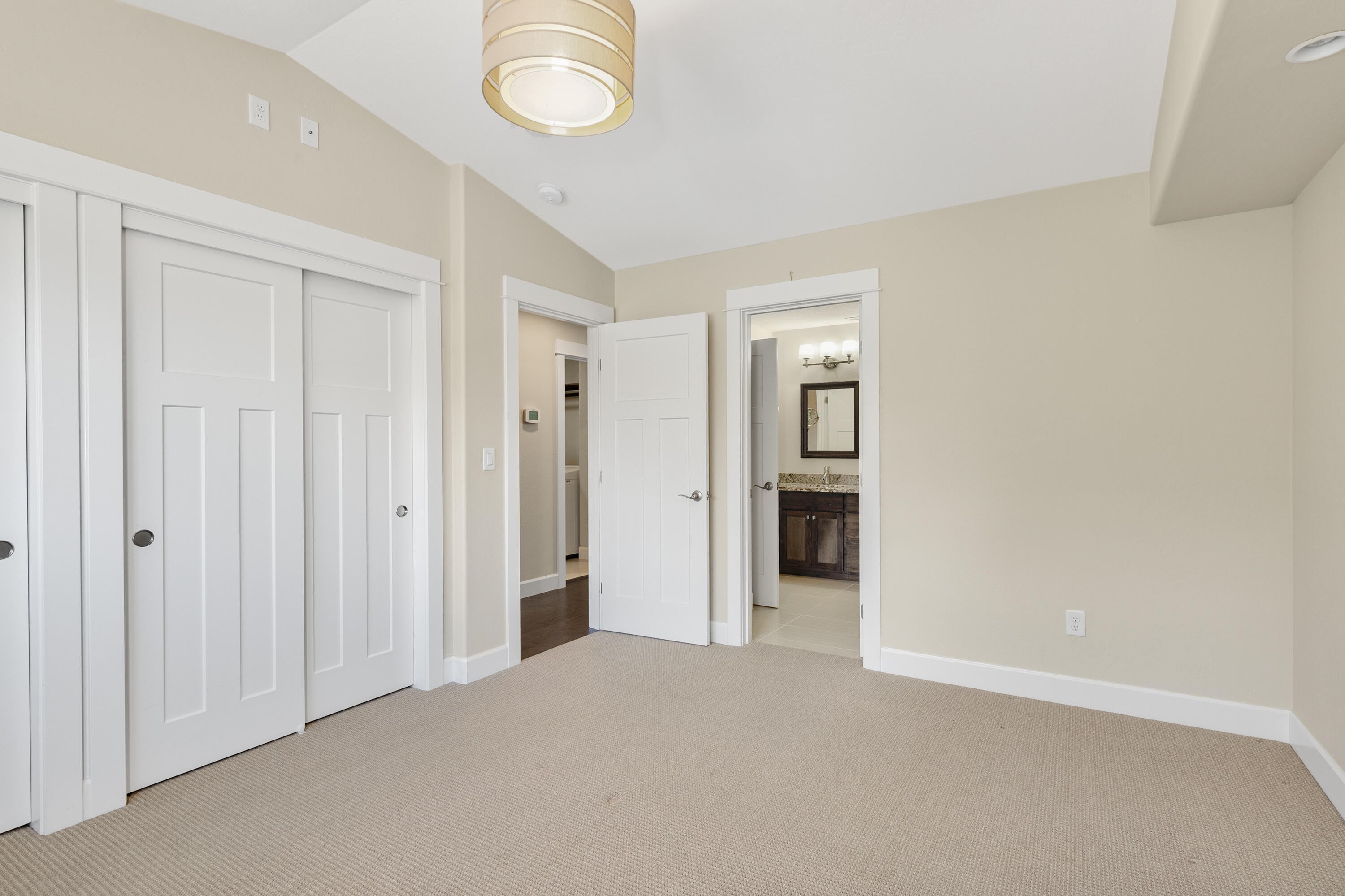 563 Plum Ridge Court Ashland, OR 97520 - Photo 27 of 39 PR(37)