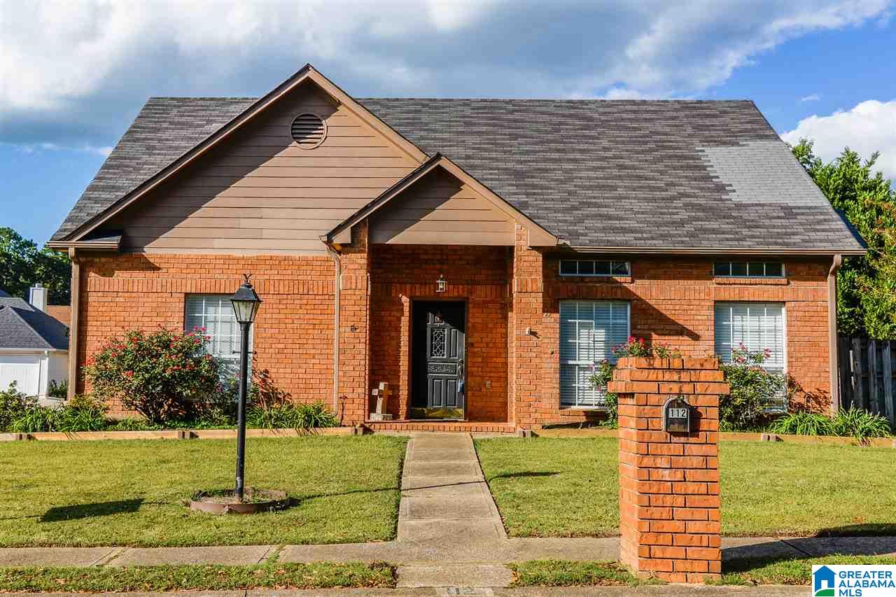 112 Braxton Way Pelham, AL 35124 - Photo 4 of 39