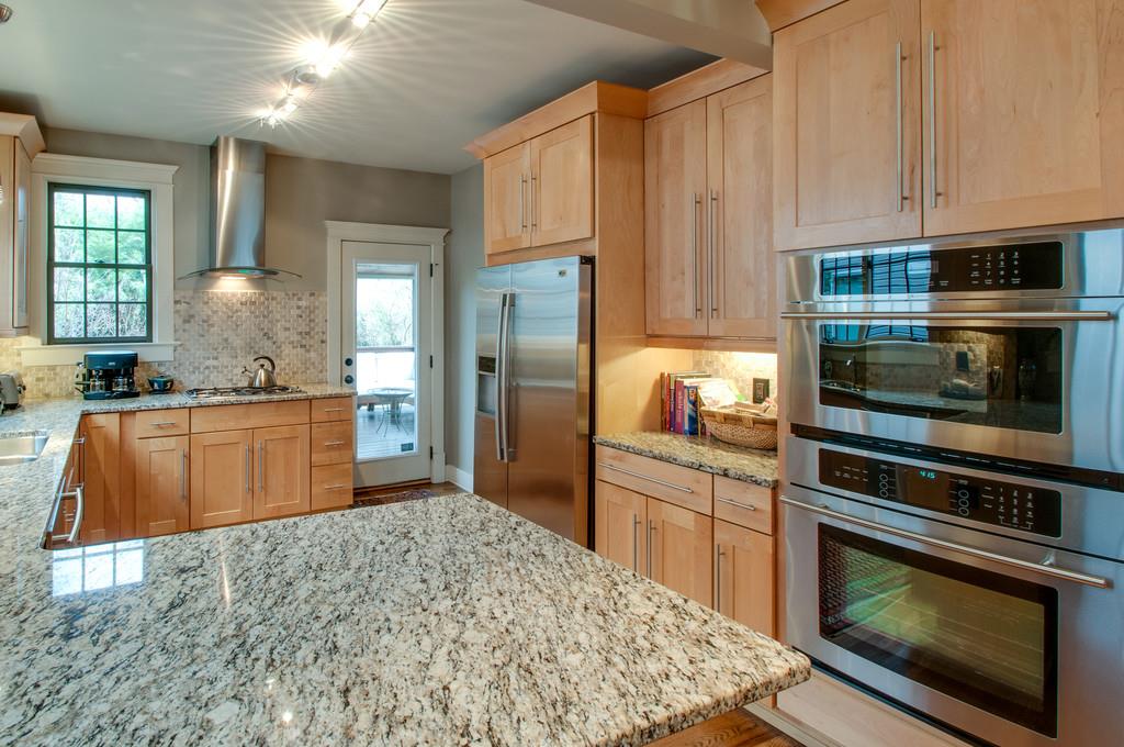 3904 Murphy Road Nashville, TN 37209 - Photo 11 of 29 Gallery Image 11